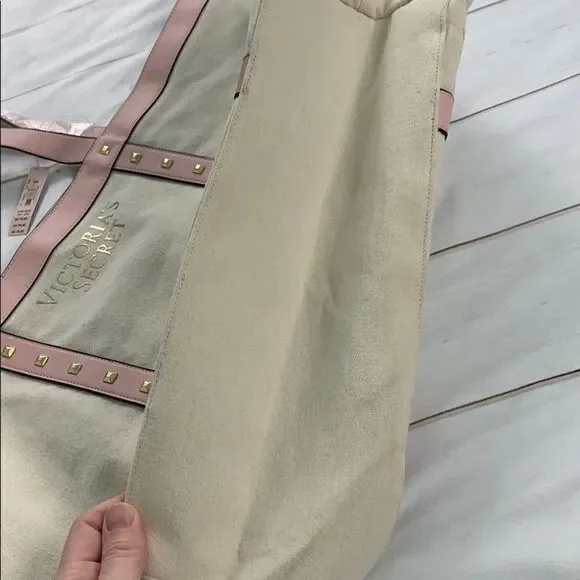 Victoria’s Secret Tote Bag - Picture 8 of 13